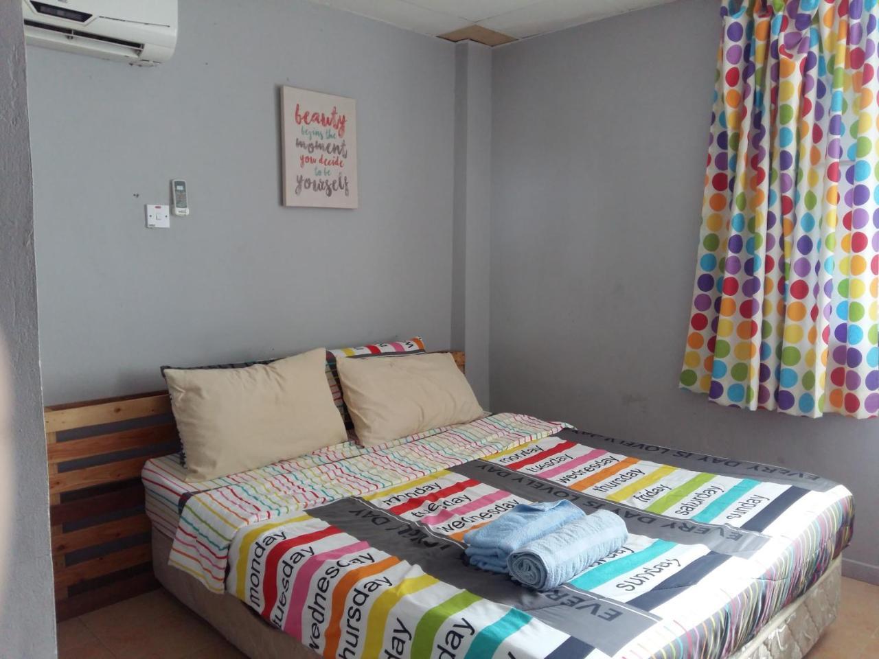 Ranau Backpackers Hostel Ngoại thất bức ảnh